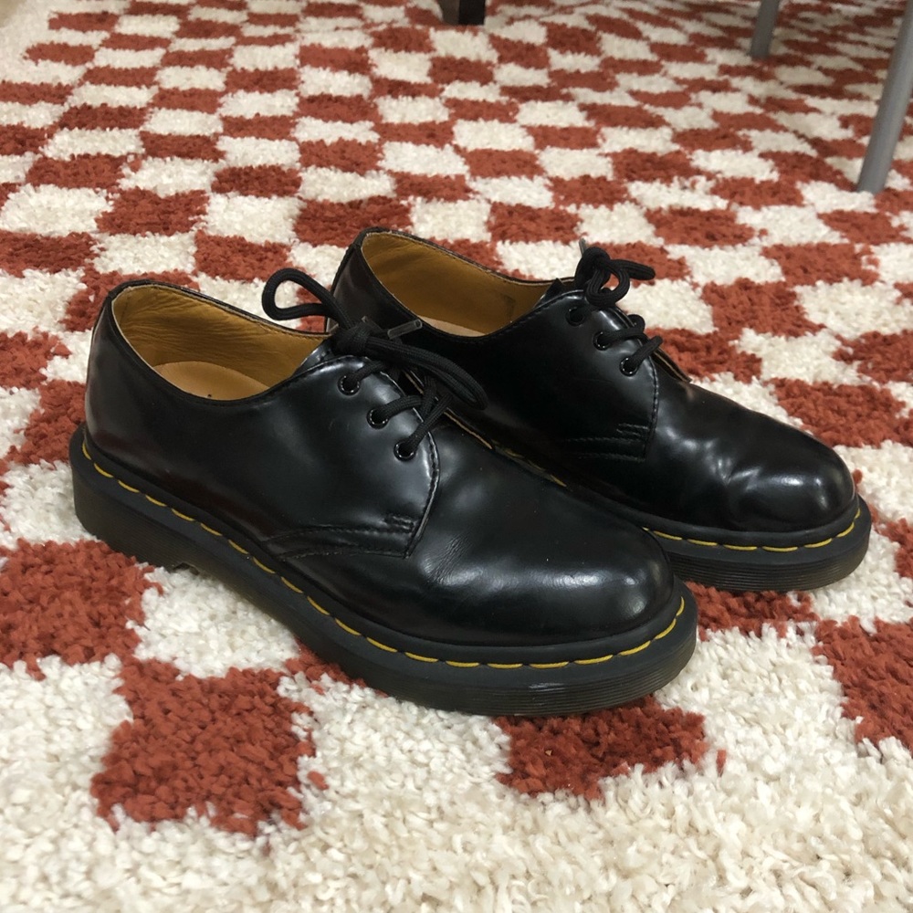 Dr. Marten Loafers